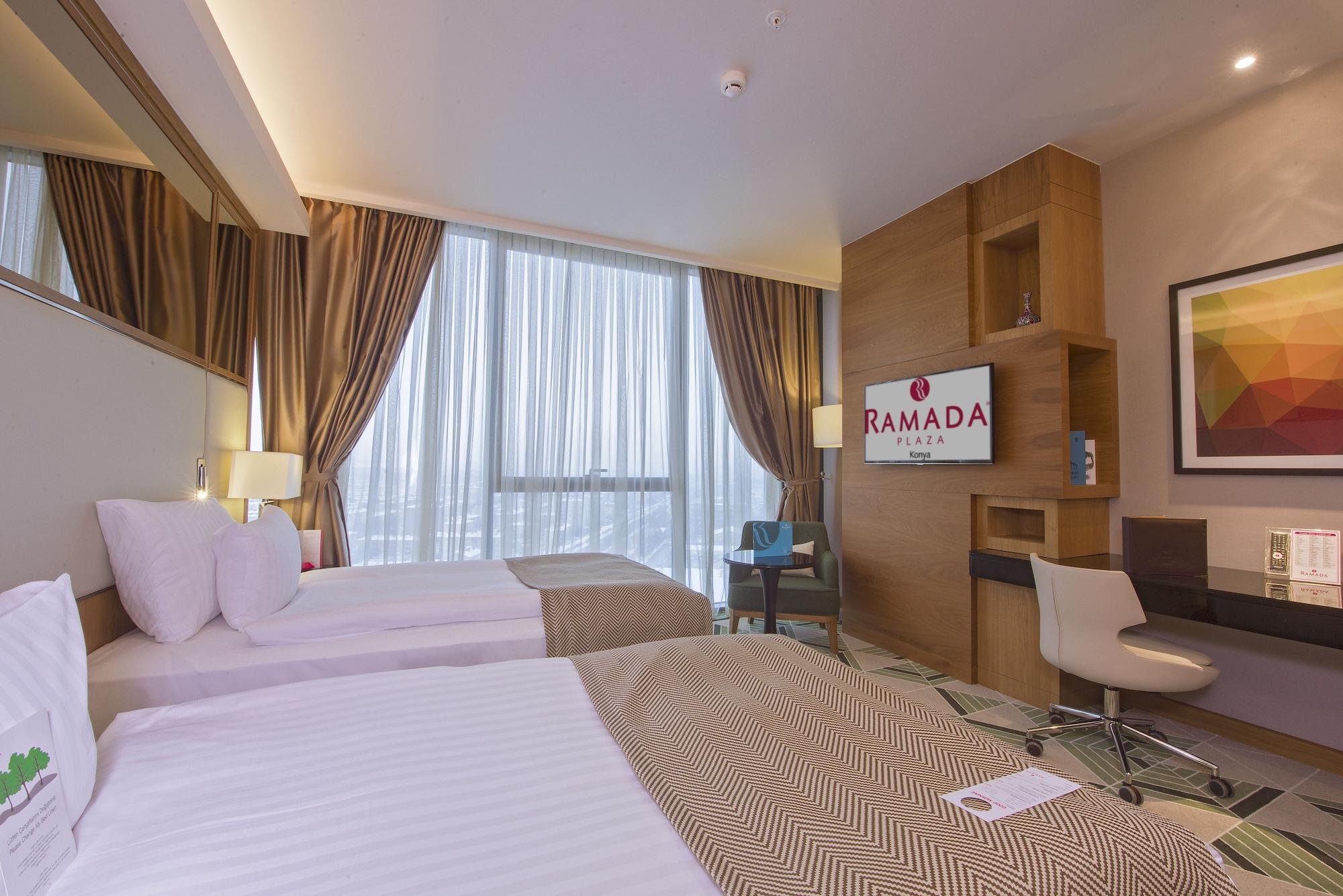 Ramada Plaza By Wyndham Konya Hotel Exterior foto