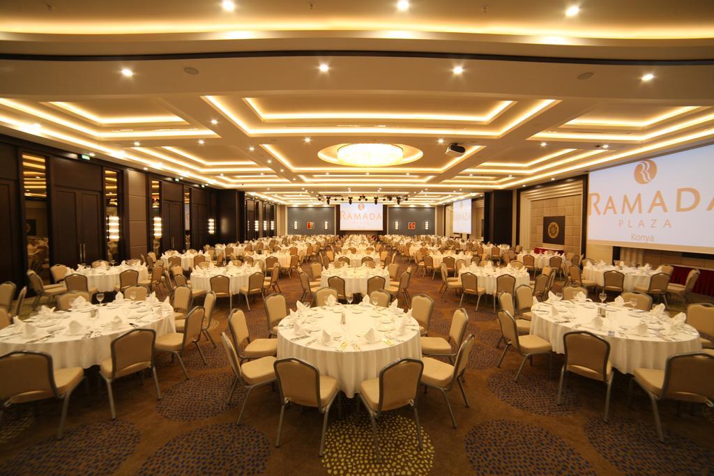 Ramada Plaza By Wyndham Konya Hotel Exterior foto