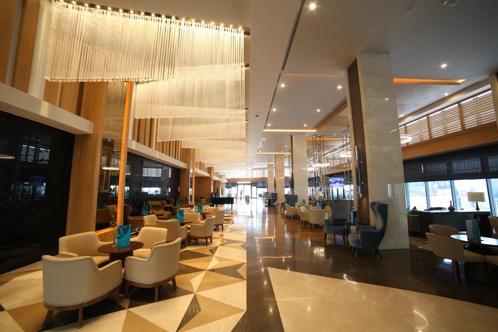 Ramada Plaza By Wyndham Konya Hotel Exterior foto